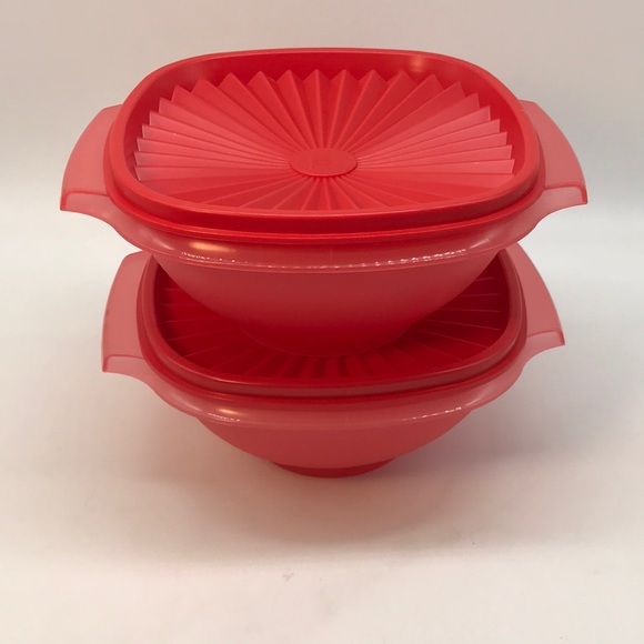Tupperware Servalier Bowl Set of 2